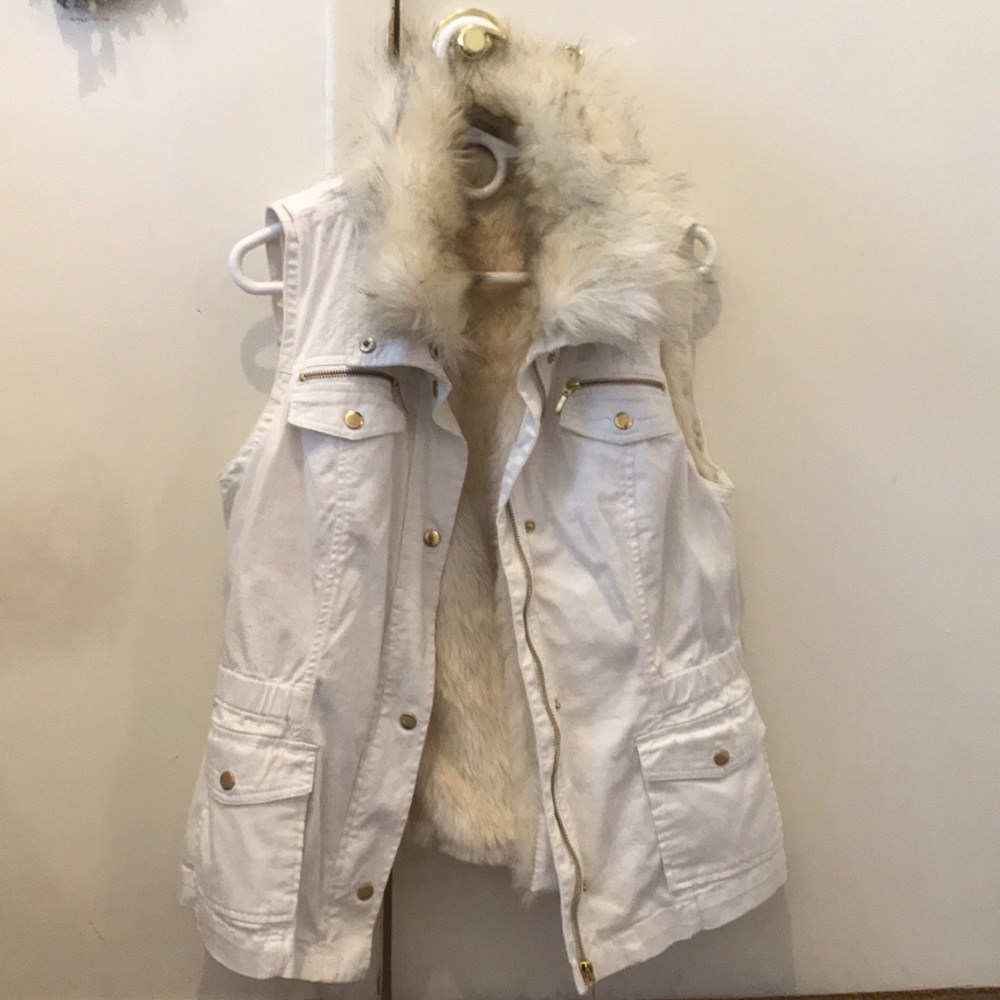 Convertible Faux Fur White Vest